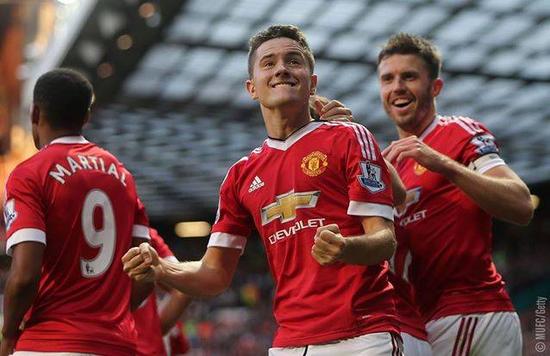 托纳利的职 托纳利的职